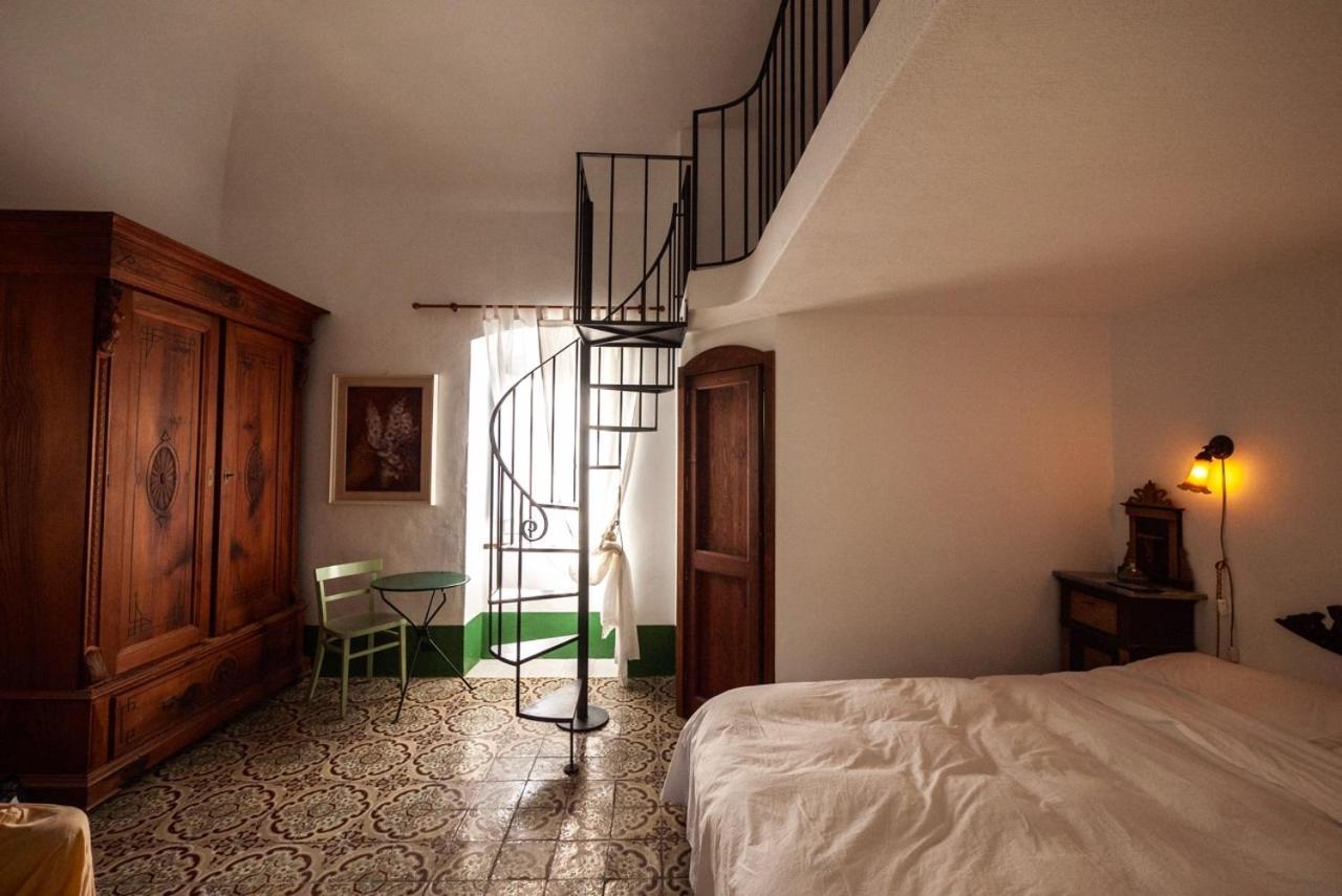 Pettineo Casa Migliacaヴィラ 部屋 写真